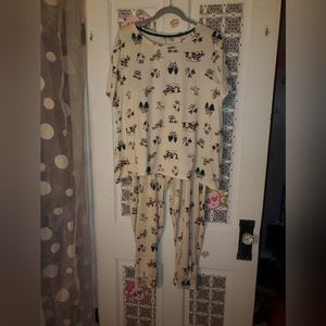 Secret treasures Pajama set